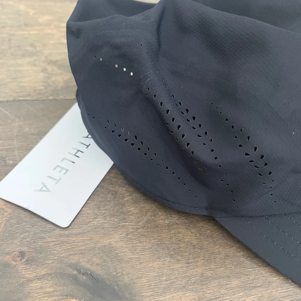Athleta Ultra Light Run Cap 3.0 Ultra Black - Picture 3 of 4